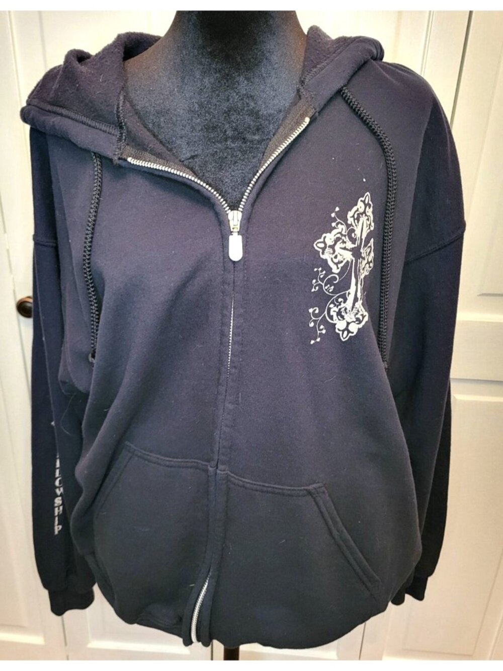 Gildan Black Gray Y2K Zip Up Hoodie Cross Graphic L Streetwear Biker Grunge Punk